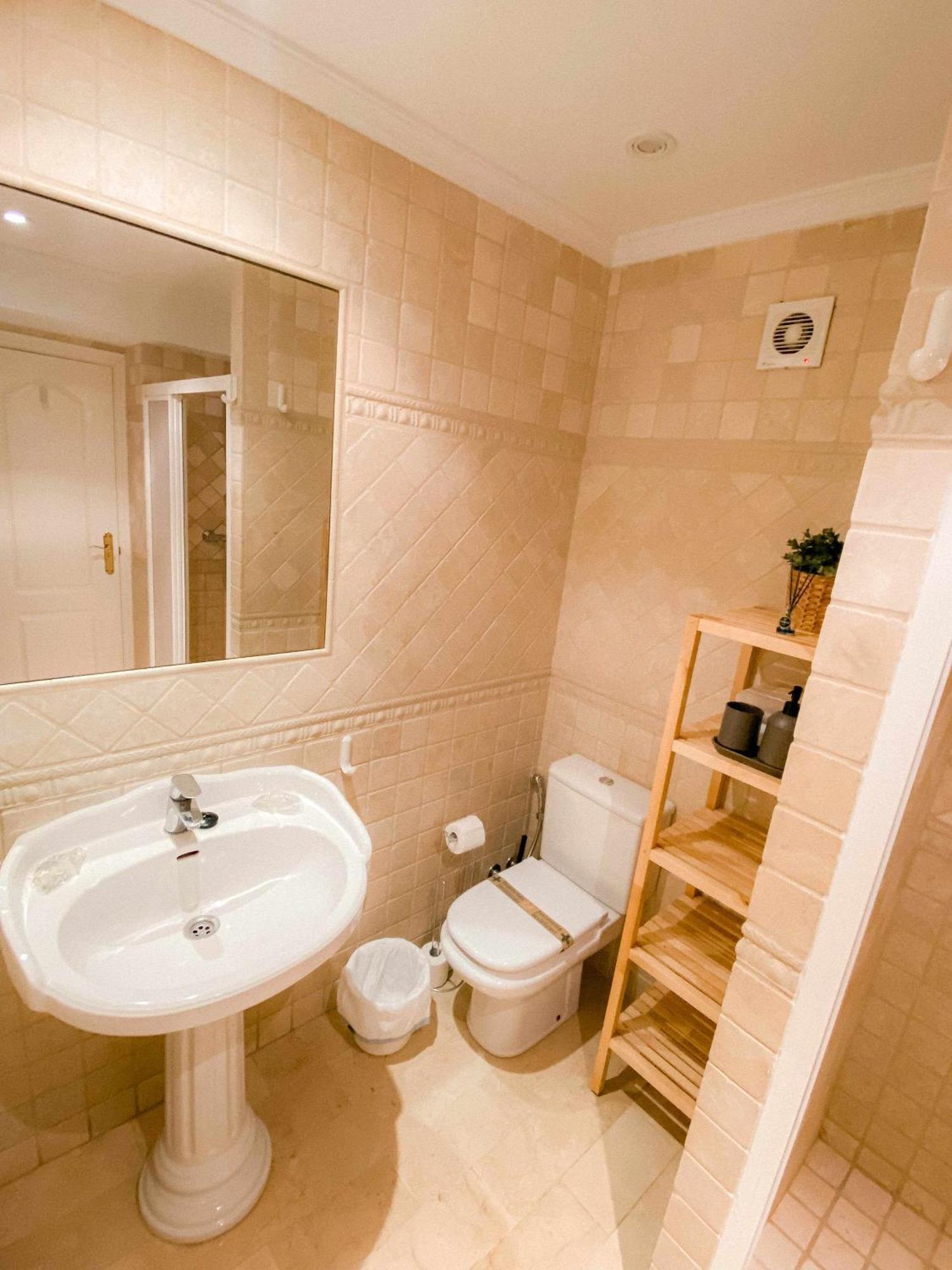 Ferienwohnung Nuevo Atico Con Piscina Privada Y Vistas Al Mar Fuengirola Exterior foto